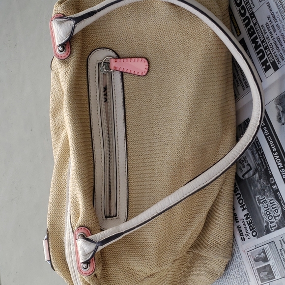 Jessica Simpson handbag - Picture 2 of 8